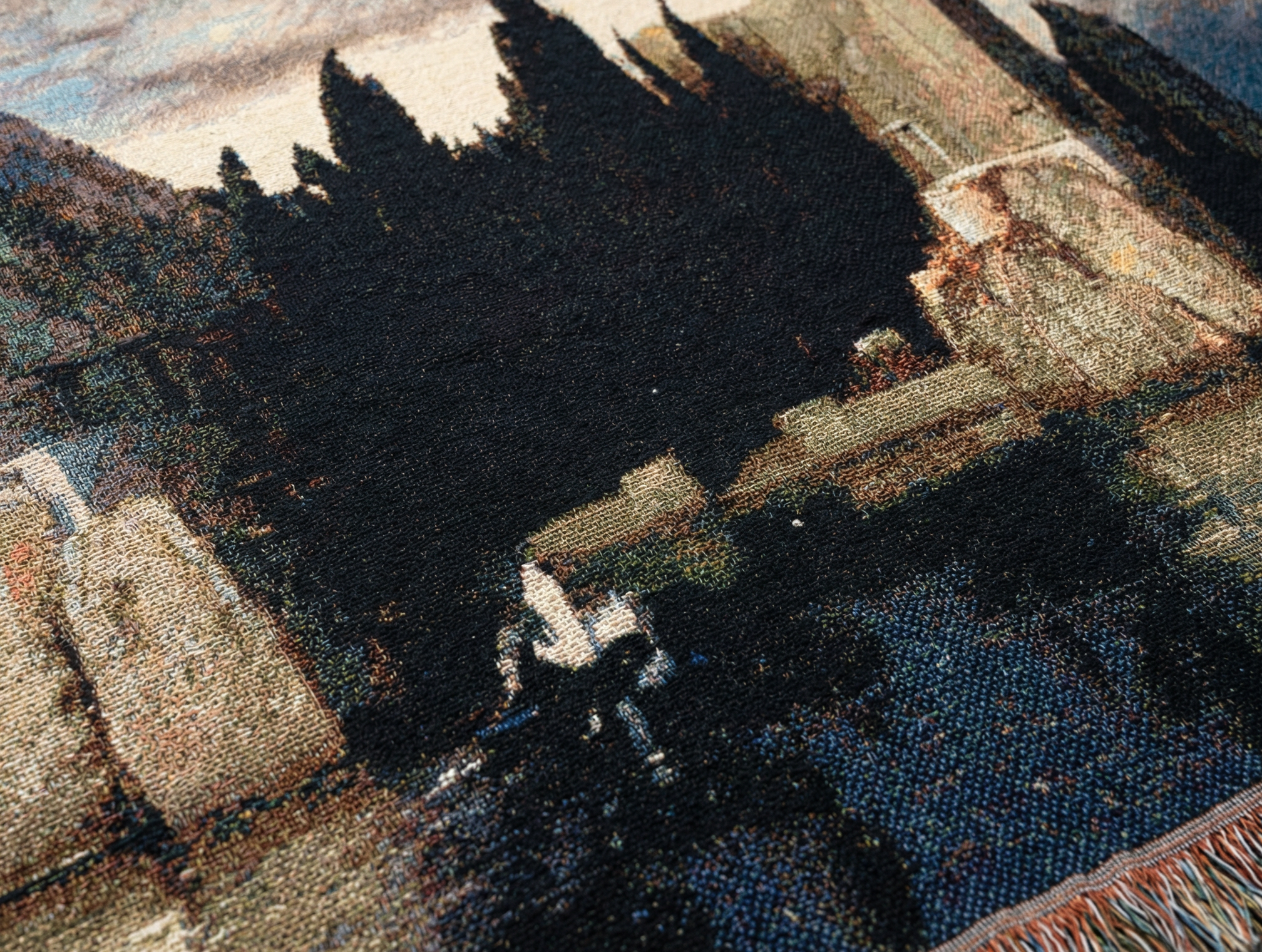 Professional Woven Blanket Close-up (1)